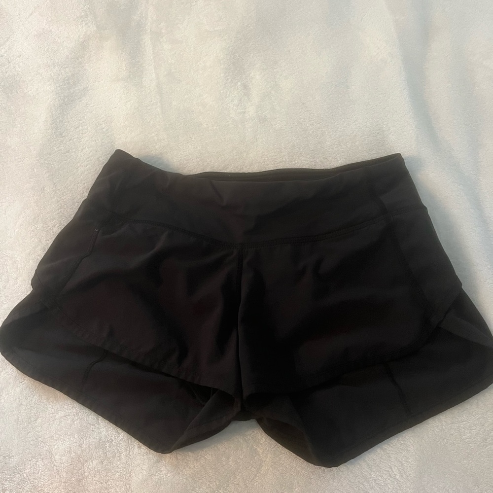 Lululemon speed up low rise lined shorts